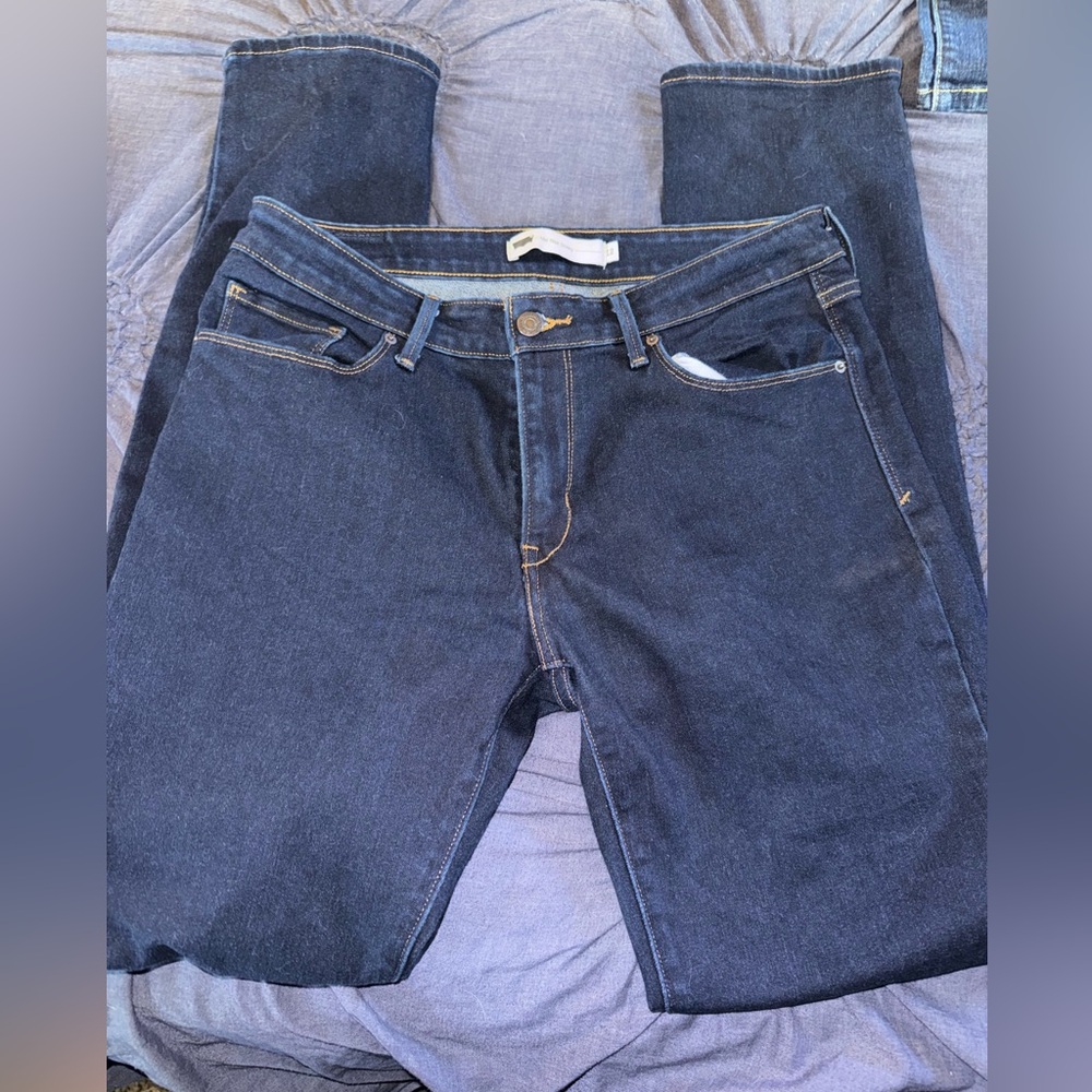 Mid rise skinny jeans